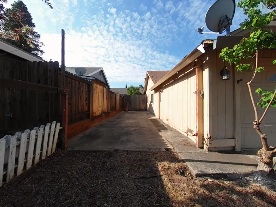 104 Duncan Way, Roseville, CA 95678 - #3