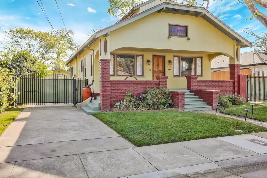 2715 57th Street, Sacramento, CA 95817 - #2