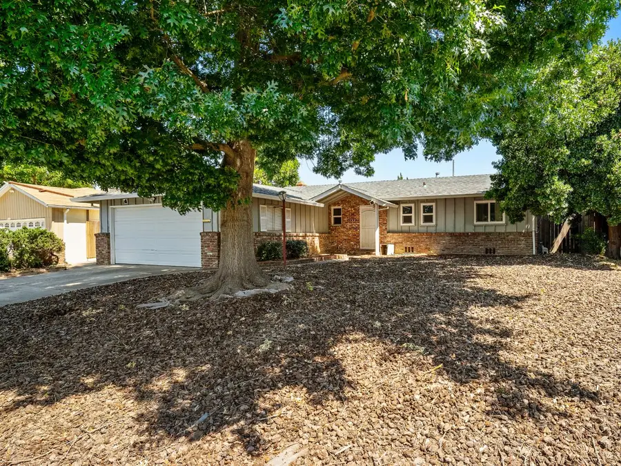 1749 Wakefield Way, Sacramento, CA 95822 - #2