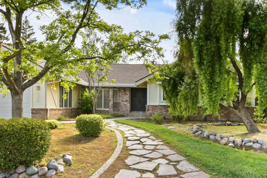 7065 Warbler Way, Sacramento, CA 95831 - #2