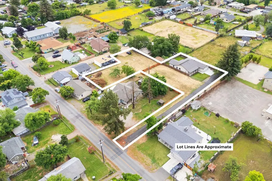 5946 Grove Avenue, Marysville, CA 95901 - #3