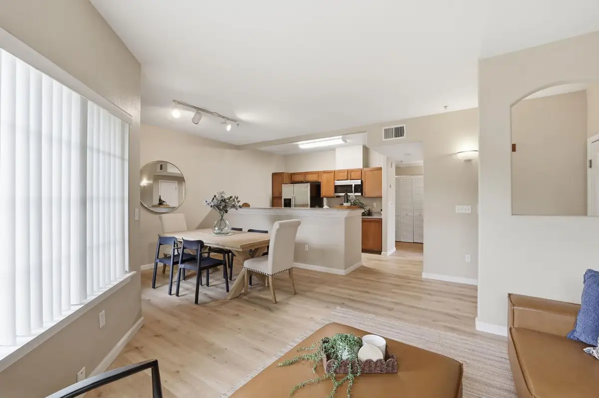4200 E Commerce Way #2512, Sacramento, CA 95834 - #1