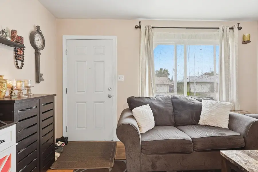 7112 Delhaven Way, North Highlands, CA 95660 - #2