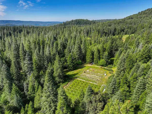 1535 Derbec Road, Nevada City, CA 95959