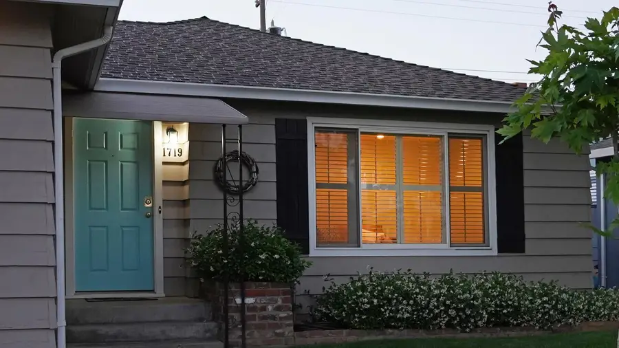 1719 W Locust Street, Lodi, CA 95242 - #2