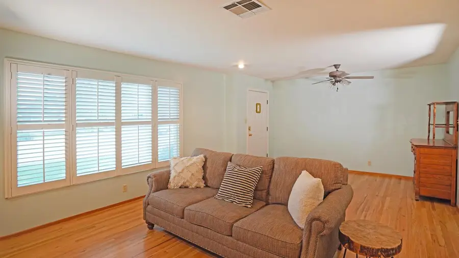 1719 W Locust Street, Lodi, CA 95242 - #3