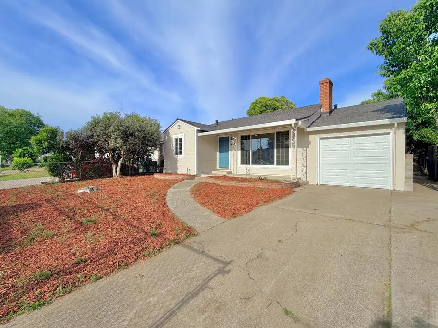 5653 Bradd Way, Sacramento, CA 95822 - #2