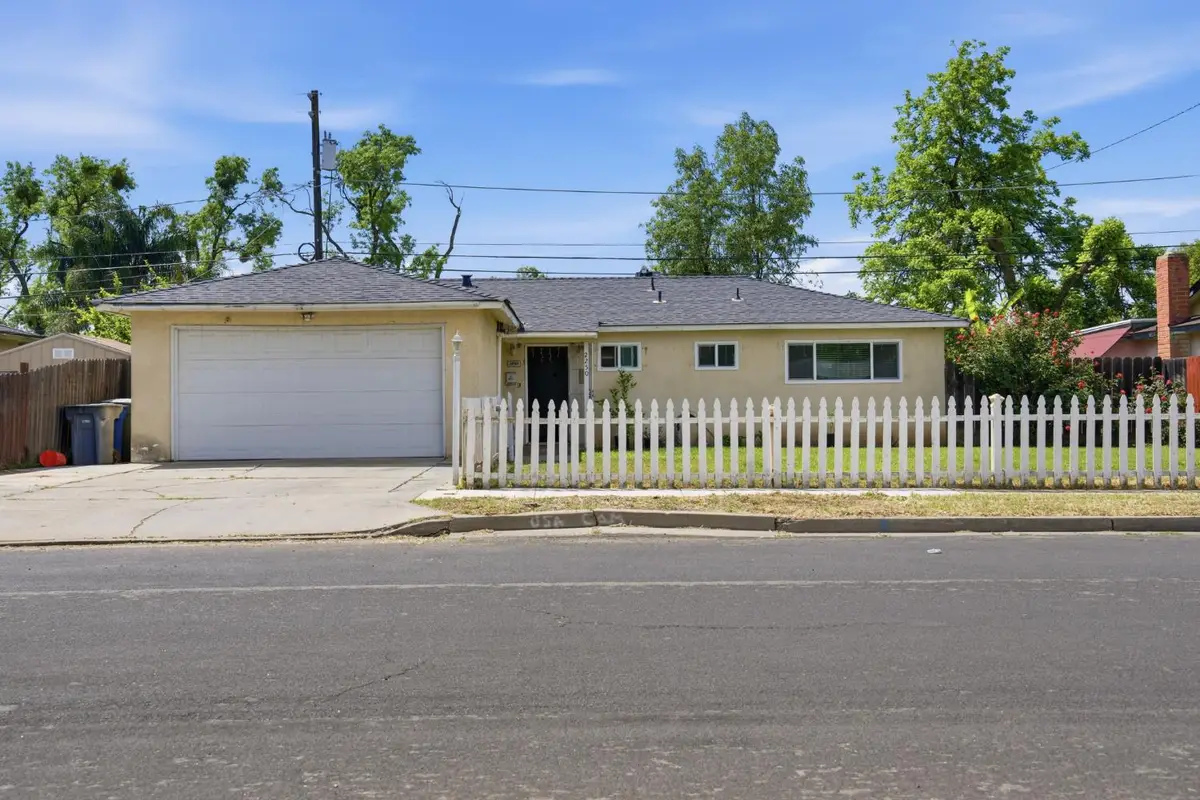 2250 Emerson Ave, Merced, CA 95341 - #1