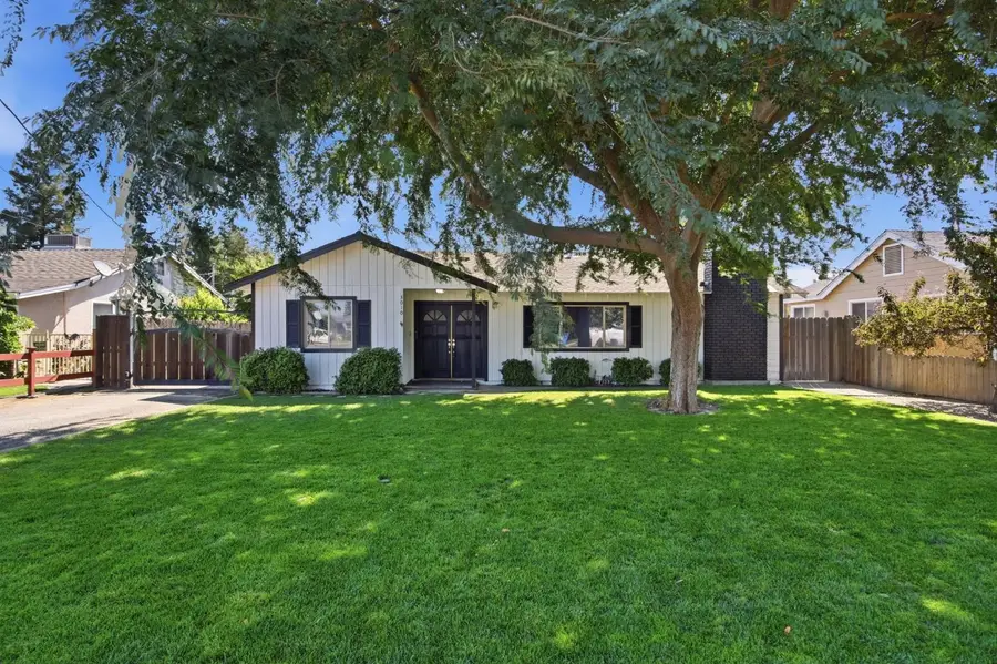 3010 Lester Road, Denair, CA 95316 - #2