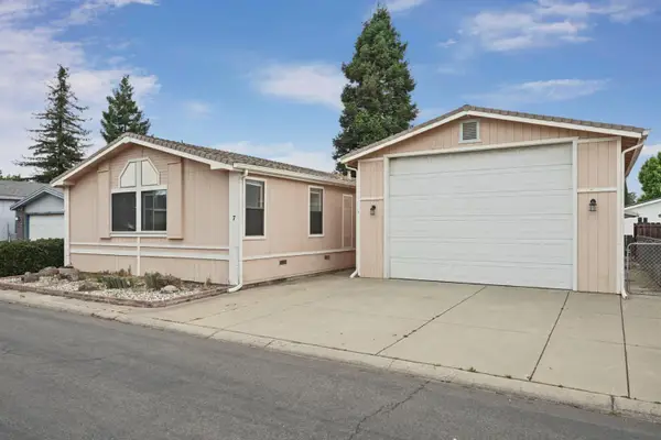 7 River Bend Drive, Lodi, CA 95242