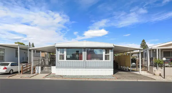 2505 Jackson Avenue, Escalon, CA 95320
