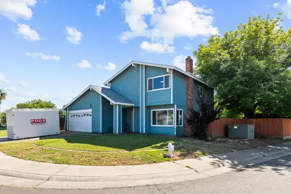 3450 Zorina Way, Sacramento, CA 95826