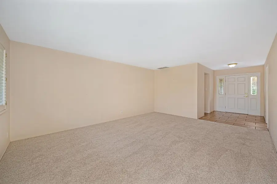 21 Saratoga Circle, Sacramento, CA 95864 - #3
