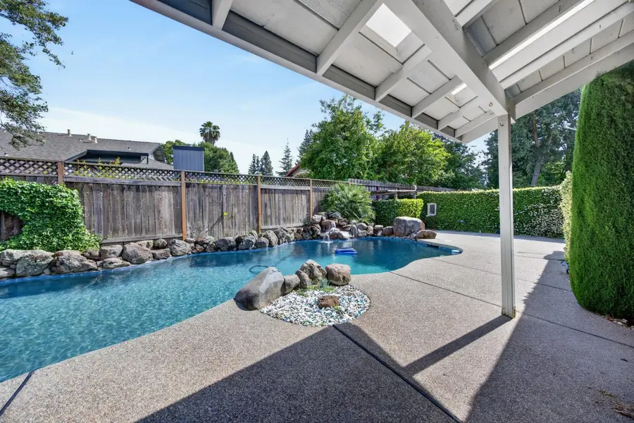 342 Rivergate Way, Sacramento, CA 95831 - #3