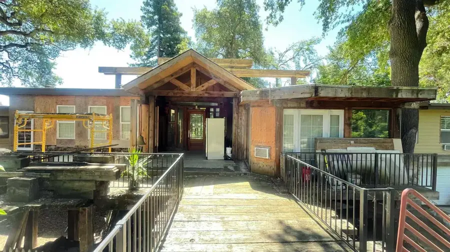 2111 Garden Highway, Sacramento, CA 95833 - #2