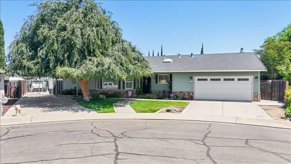 3212 Barry Court, Ceres, CA 95307
