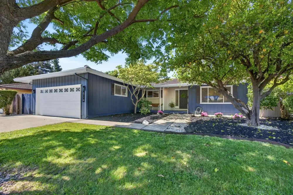 6778 Park Riviera Way, Sacramento, CA 95831 - #1