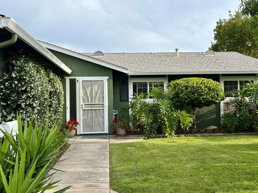 3540 Eisenhower Drive, Sacramento, CA 95826 - #2