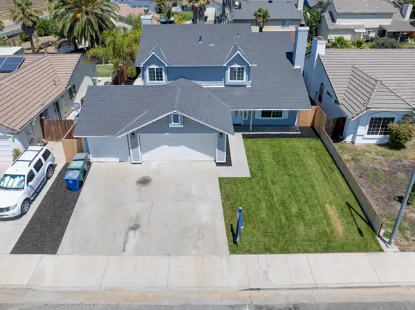 1308 Saint Francis Drive, Los Banos, CA 93635