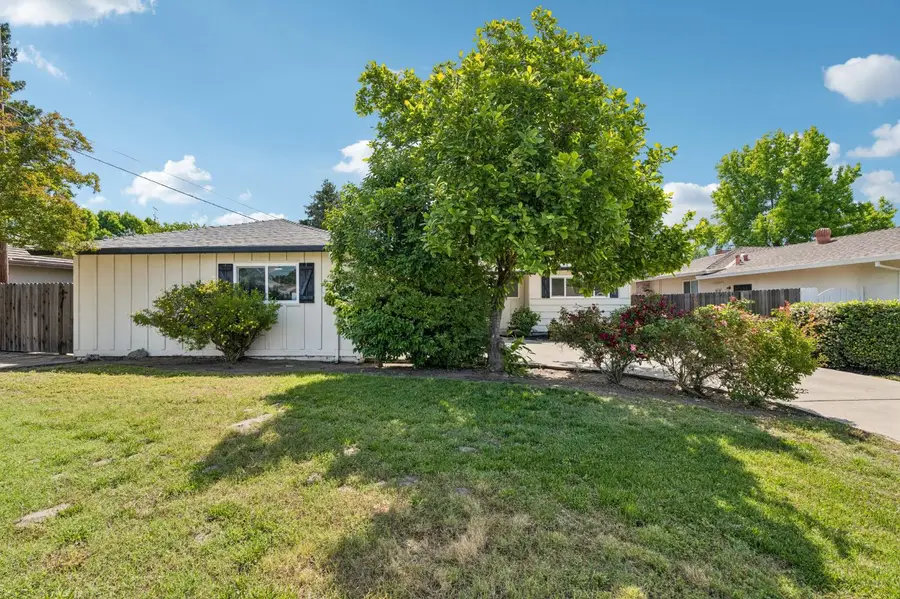 4785 Rex Court, Sacramento, CA 95822 - #2