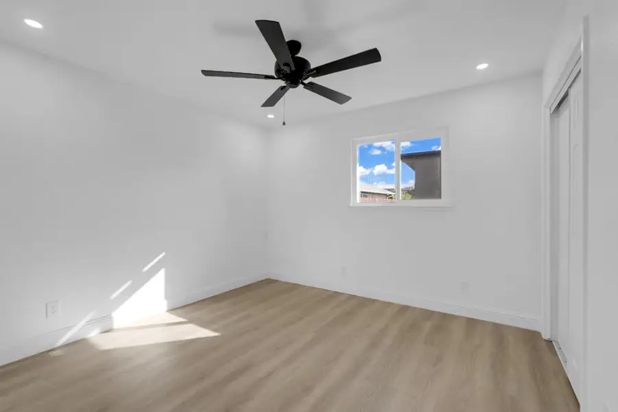 913 9th Street, Turlock, CA 95380 - #3