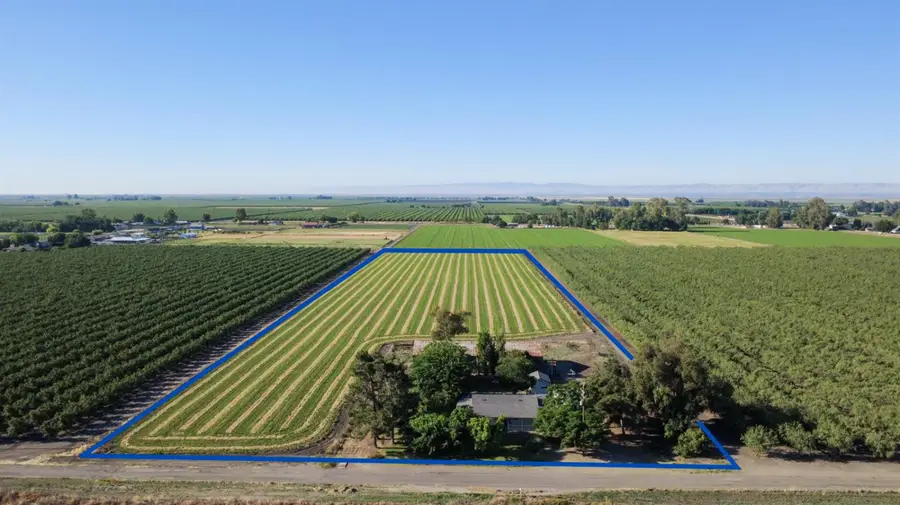 44671 Hobart Road, Dos Palos, CA 93620 - #2