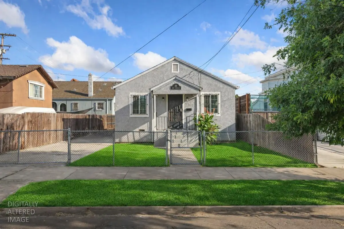 18 W Jefferson Street, Stockton, CA 95206 - #1