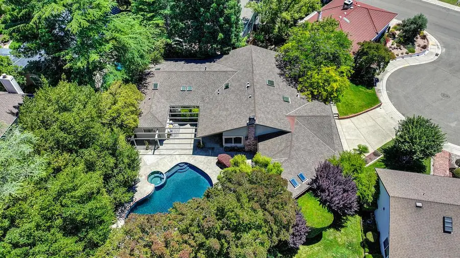 5014 Primrose Drive, Fair Oaks, CA 95628 - #2