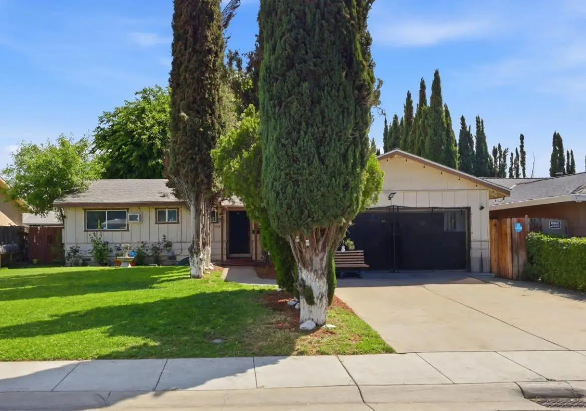 2316 Matson Drive, Sacramento, CA 95822 - #1