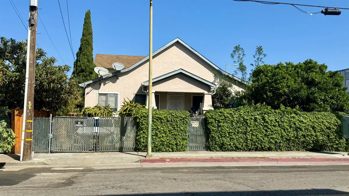 1547 8th Avenue, Oakland, CA 94606 - #1