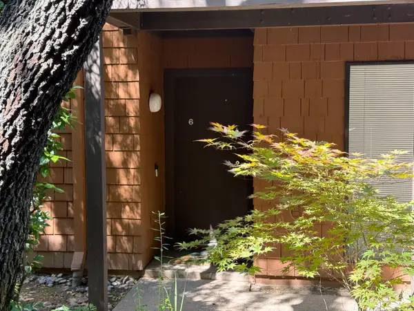 790 E Woodside Lane #6, Sacramento, CA 95825