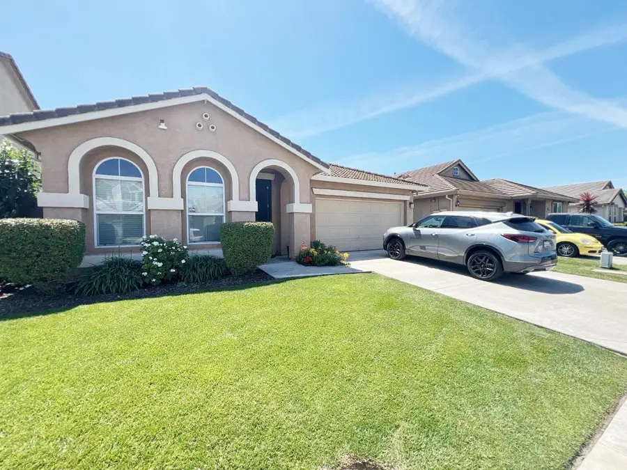 668 Spirou Street, Stockton, CA 95204 - #2