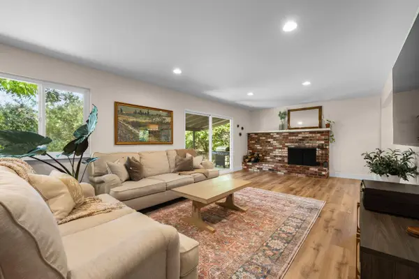 1803 Tanglewood Lane, Roseville, CA 95661