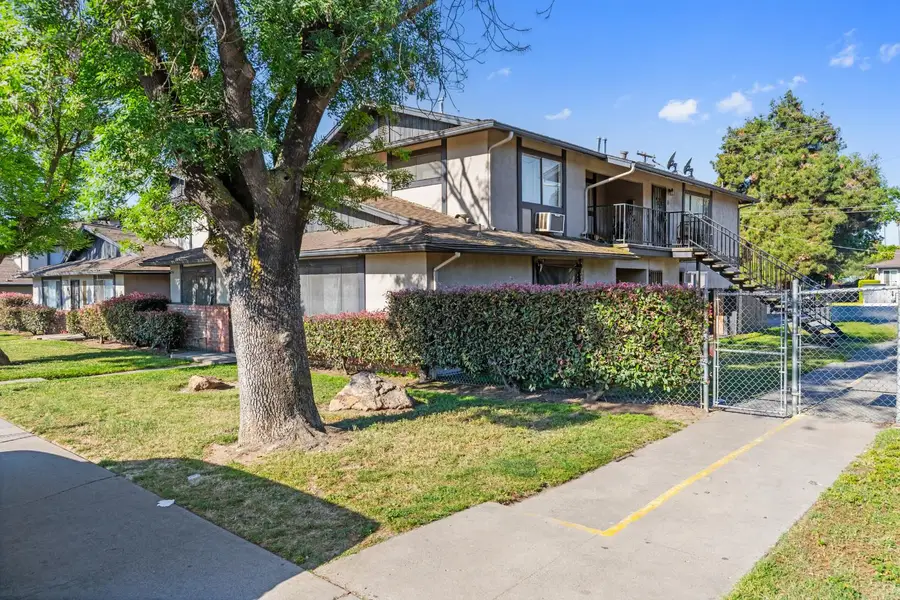 808 Sutter Avenue, Modesto, CA 95351 - #2