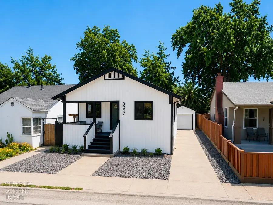 3217 43rd Street, Sacramento, CA 95817 - #2