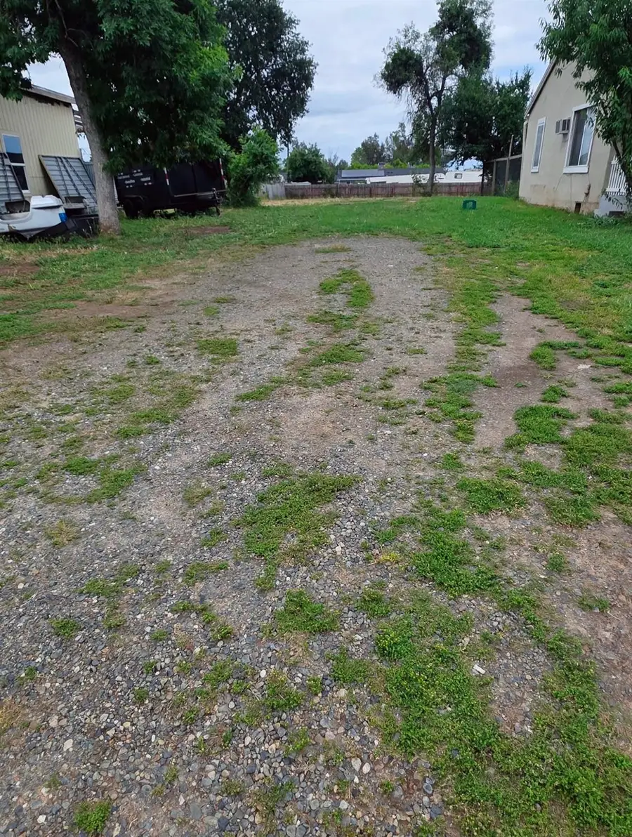 4791 Olivehurst Avenue, Olivehurst, CA 95961 - #2