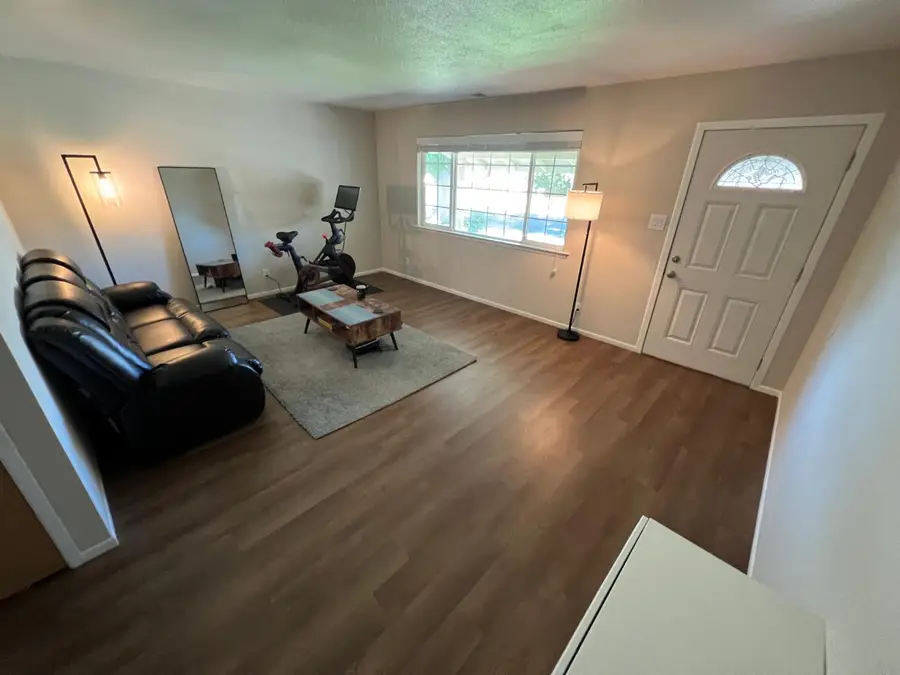 1401 Topaz Way, Sacramento, CA 95864 - #3