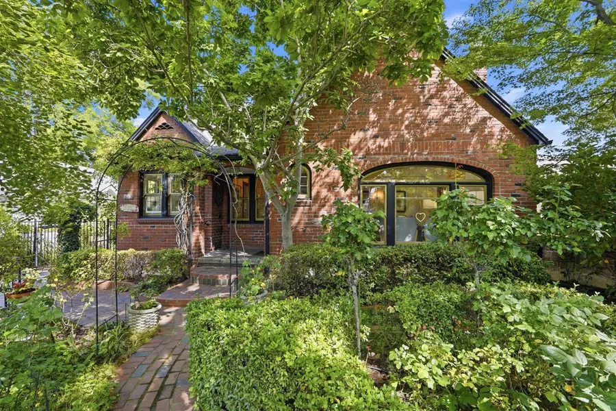 433 41st Street, Sacramento, CA 95819 - #2