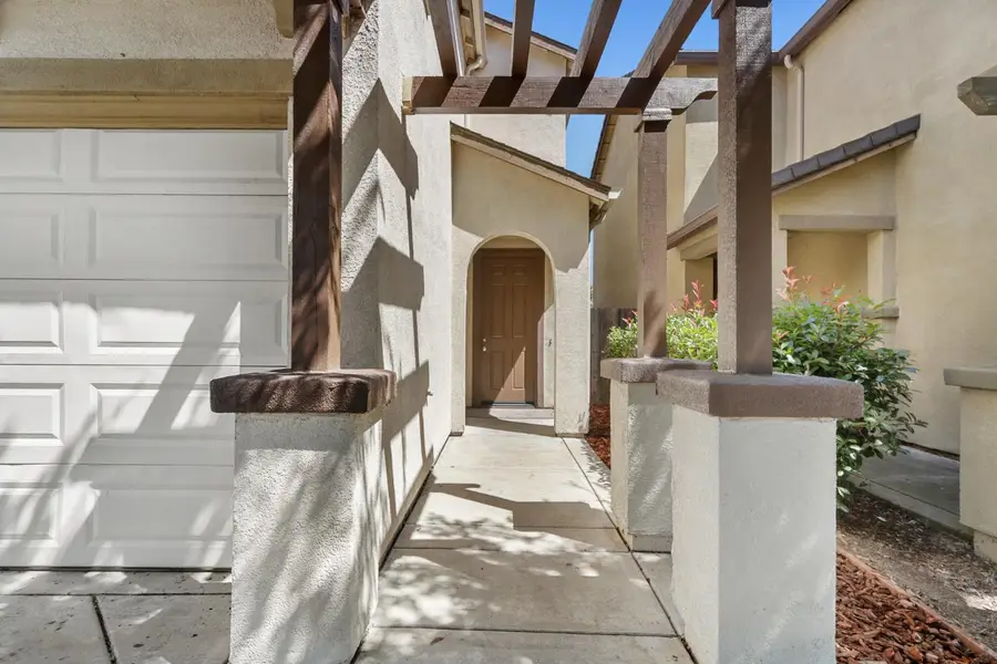 8897 Robbins Road, Sacramento, CA 95829 - #2