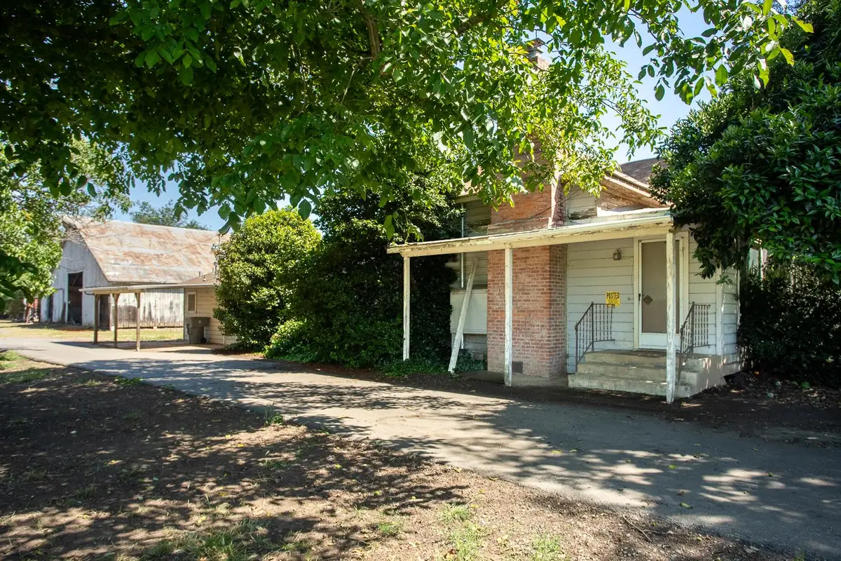 1090 Gilstrap Avenue, Gridley, CA 95948 - #1
