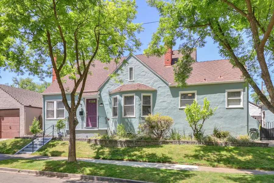1916 45th Street, Sacramento, CA 95819 - #2