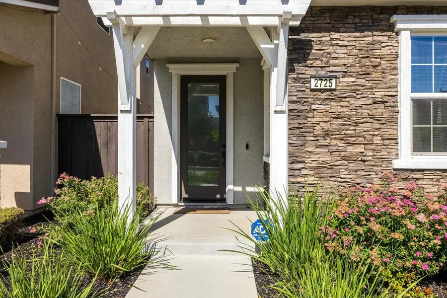 2725 N Cove Drive, Sacramento, CA 95833 - #3
