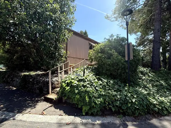 135 Lily Avenue, Auburn, CA 95603