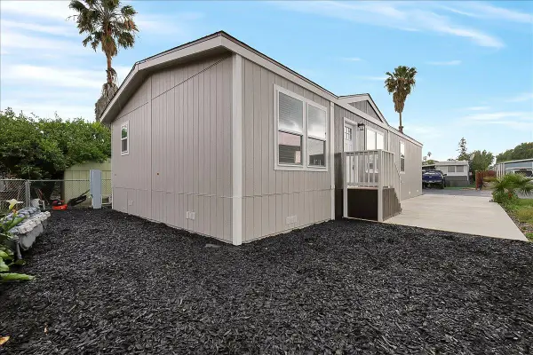 907 Bourn Drive #99, Woodland, CA 95776