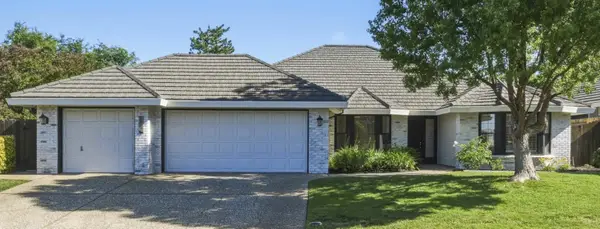 1812 Summerhill Drive, Roseville, CA 95661