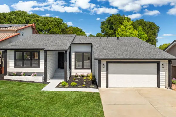 17764 Columbia Drive, Castro Valley, CA 94552