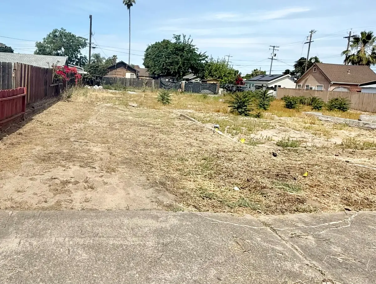 119 Willow Avenue, Manteca, CA 95337 - #1