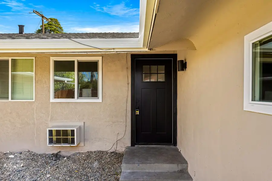 800 Woodrow Street, Lodi, CA 95240 - #2