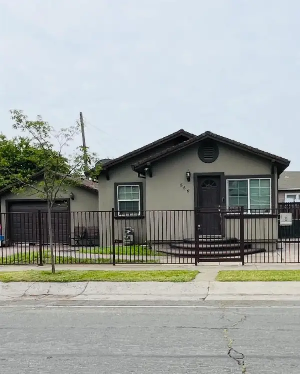 566 Calvados Avenue, Sacramento, CA 95815