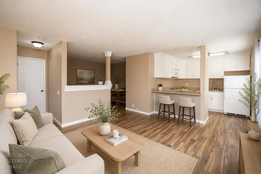 820 E Woodside Lane #2, Sacramento, CA 95825 - #2